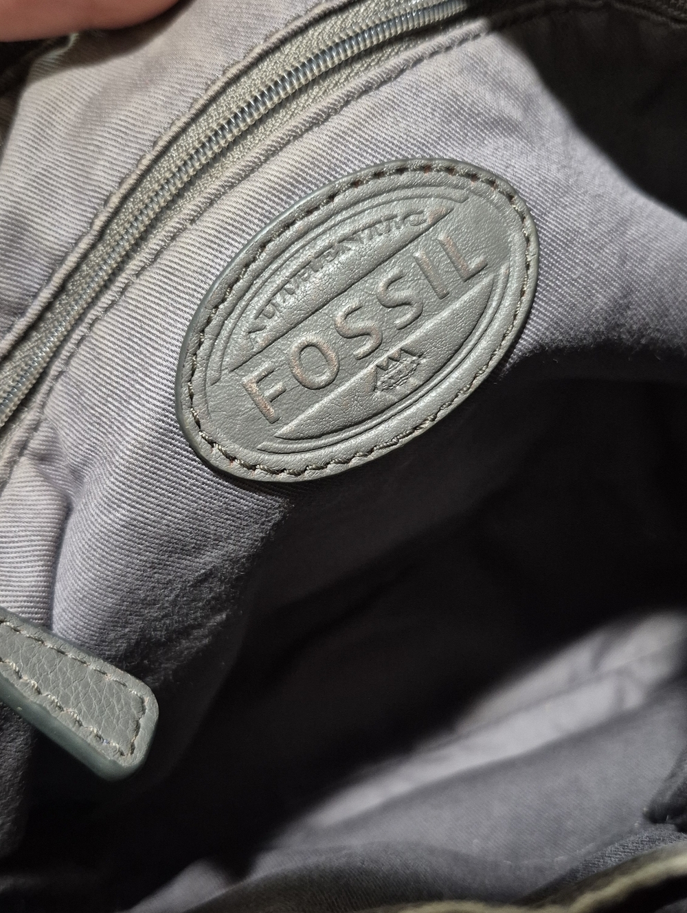 Fossil vintage gray leather shoulder hobo bag - Picture 15 of 16